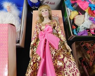 Vanna White collector doll