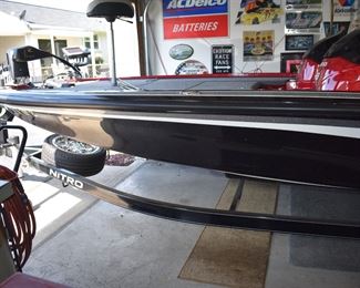 2012 Nitro Z-9
BOAT INFORMATION 2012 Nitro Z Series Z - 9 We have a 2012Nitro Z-9 ready for you with only 555 hours! This boat is a single console fiberglass fishing machine, it is powered by a 250 Horse powered Pro XS Mercury Engine with stainless steel propeller. This boat is in mint condition, the upholstery looks amazing and overall, this is a slick boat. More Specifications: Rear divided Live well Custom Nitro gray cover Stainless Steel Propeller Tandem axle trailer included Spare tire and wheel Torgue Master Gear Case Minn Kota, Fortrex 101 thrusts/36 Volt trolling motor Lowrance HDS 12 at console onboard charger 10" Jack Plate Hot Foot Blinker trim
Dimensions
Nominal Length
20.75ft
Engine
250 Horse powered Pro XS Mercury Engine with stainless steel propeller.
Buy now for $37,500.00 or
Call for details we are taking offers!
