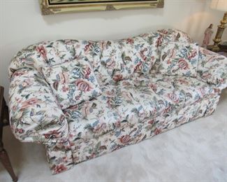 Drexel Floral Chintz matching sofa and loveseat