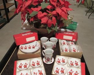 Georges Briard Christmas gnome plates and mugs