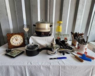 Vintage West Bend Crock Pot More