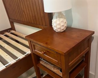 Pottery Barn Bedroom Furniture