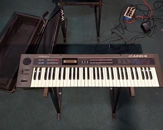 Roland Alpha Juno 2