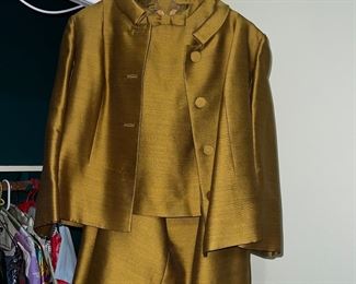 Vintage 40's woman's suit