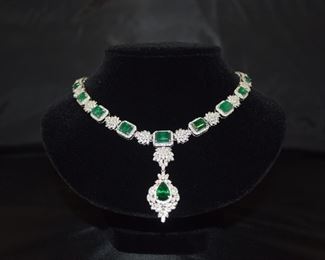 Jewelry - Emerald Necklace With Diamonds