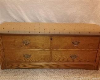 Nice Lane Cedar Chest with Upholstered Seat