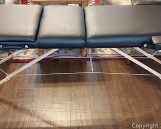 Venjoy Portable Massage Table