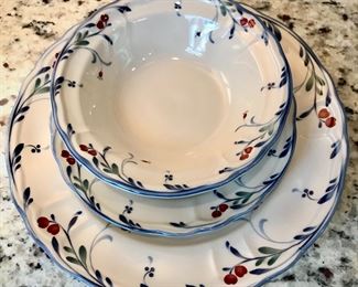 Berry Grove by Epoch Dish Set 