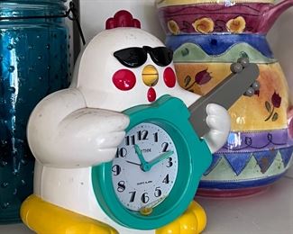 Novelty chicken clock