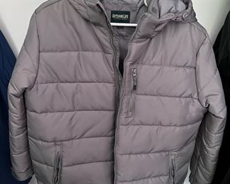Men's down-filled jacket (size L)
