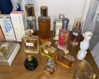 Assorted perfumes 