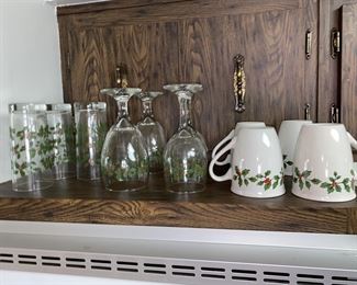 Holiday glassware 