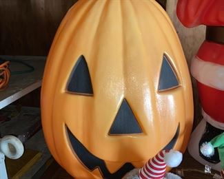 Blow Mold jack o’ lantern 