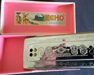 Echo harmonica