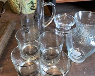 Vtg. Drink set