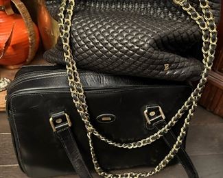 BALLY Leather Handbags