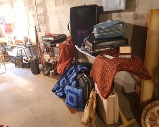 The scene is evolving.  Always check final pictures before you walk in the door, because we constantly find new things and sometimes the little babies cry to be with their friends.