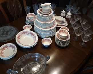 Cambridge glass "Romance", several pieces