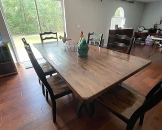 $400 - Dining room table