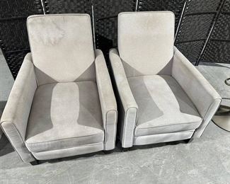 Pair of Reclining Lounge Chairs