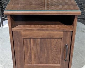 Songesand 1 Drawer Nightstand with Glass Top