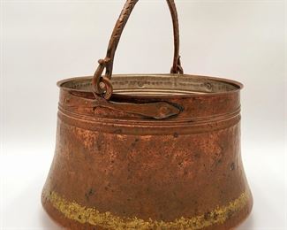 Antique Copper Cauldron. 8 X 10.5 X 12