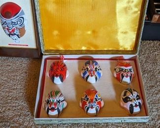 Kabuki masks