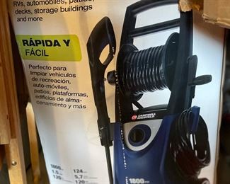 Almost new pressure washer 