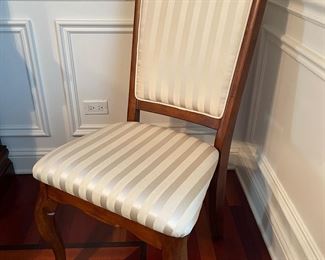 Additional view of dining chair~