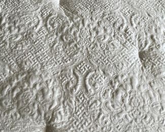 Additional closeup view of king white quilt ~