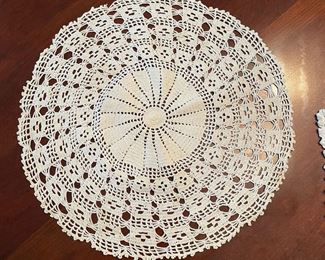 Round dolie,  Approx 12" diameter,  was $5, NOW $3