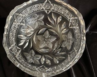 Additional view from on top of the bowl~