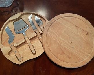 Additional view of storage cheeseboard~