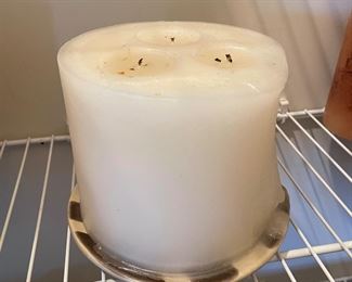 Large 3 wick candle,  was $7, NOW $5