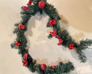 5' Garland,  was $10, NOW $6