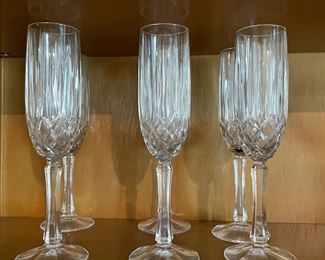 Set of 6 fluted champagne crystal,  $12