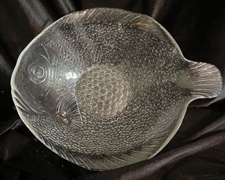 Fish glass bowl,  was $7, NOW $5