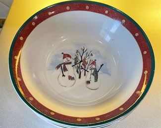Set of 3 Royal Seasons snowman serving bowls,  was $6, NOW $4