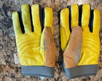 Additional view of gloves~