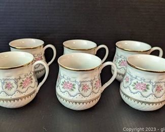 Haas and Czjzck Set of 6 Mugs Made in Czechoslovakia
