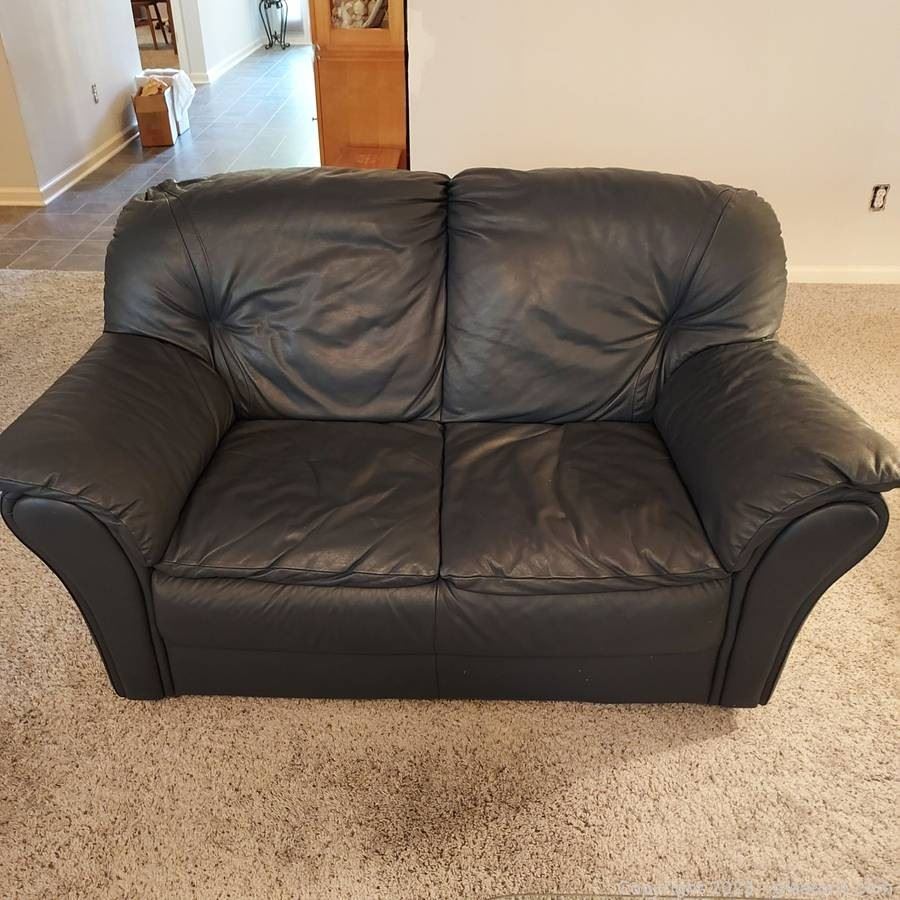 Nice 2 Person Loveseat