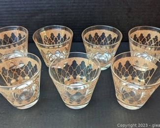 Set of 7 Mid Century Gold Appliqued Pattern Glasses