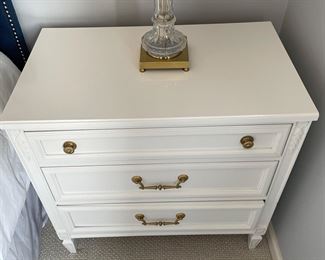 Additional view of white nightstand~