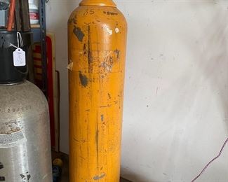 80 Cu Ft Empty? Helium Tank
Must be able to move and load yourself.