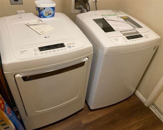 LG Washer & Gas Dryer Set
*WILL NOT SEPARATE!*
Excellent working condition.
Must be able to move and load yourself.
