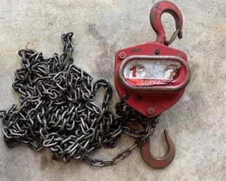 Coffing 1 ton Chain Hoist
Good condition.