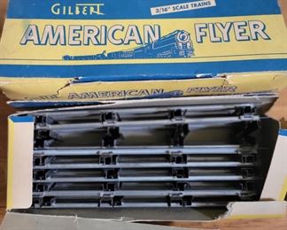 American Flyer curved and straight track 