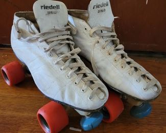 Riedell roller skates 