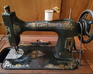 Florence Rotary sewing machine 