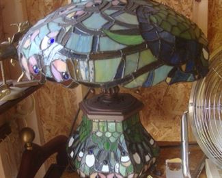 Leaded stained glass lamp